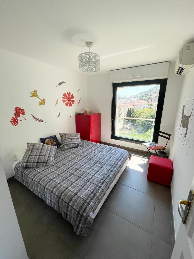 Grand 3 Pieces Avec Terrasse Vue Mer Tout Confort Бюсолей Екстериор снимка